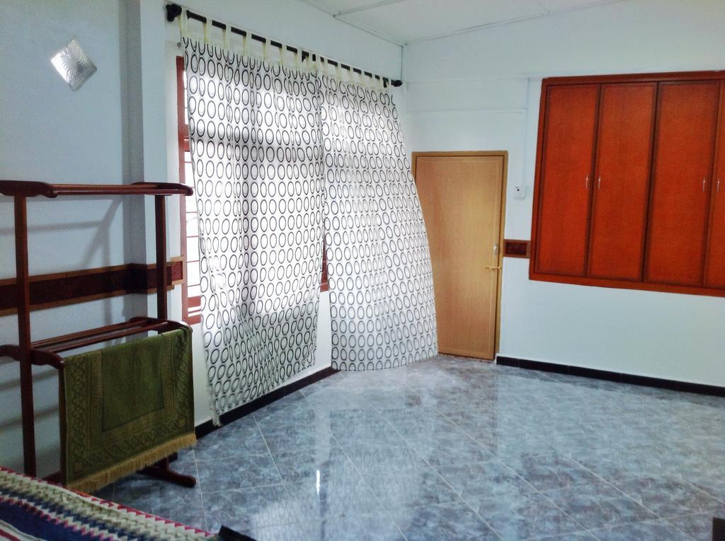 Nur Muslim Homestay At コタバル エクステリア 写真